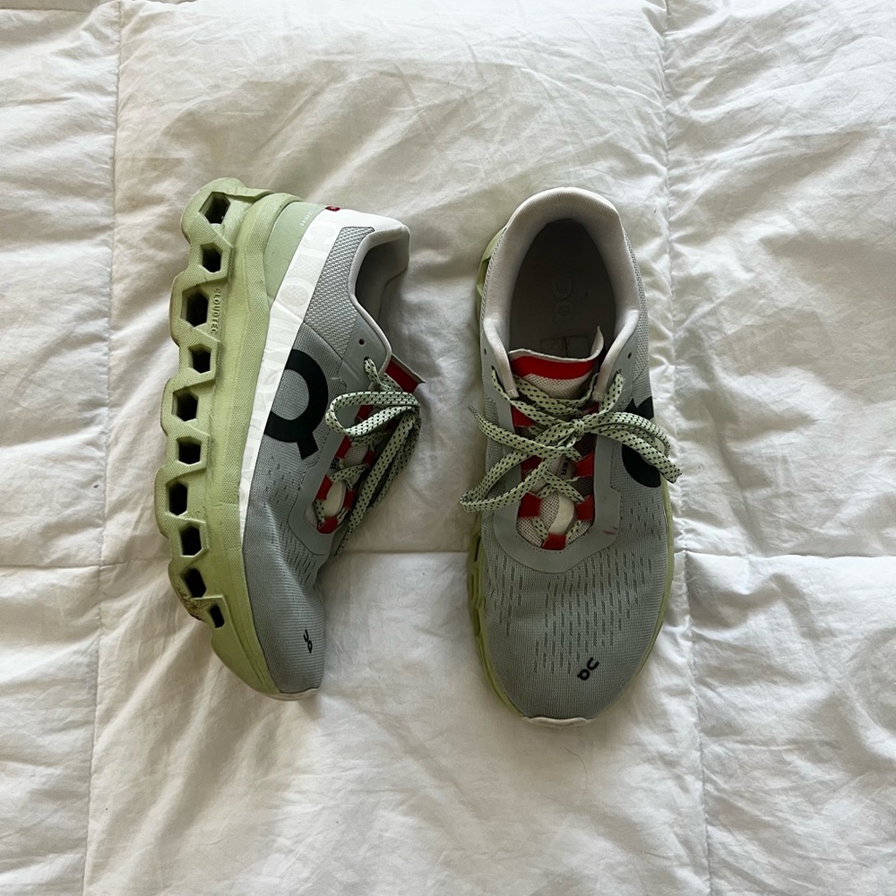 On Women’s Cloudmonster Gray-Blue/Green Sneakers